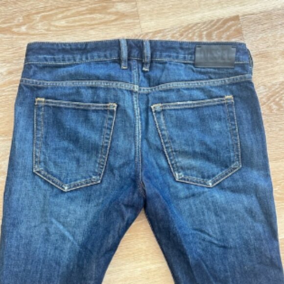 Diesel Men's Deep Indigo Bootcut Jeans size 32 - Picture 4 of 10